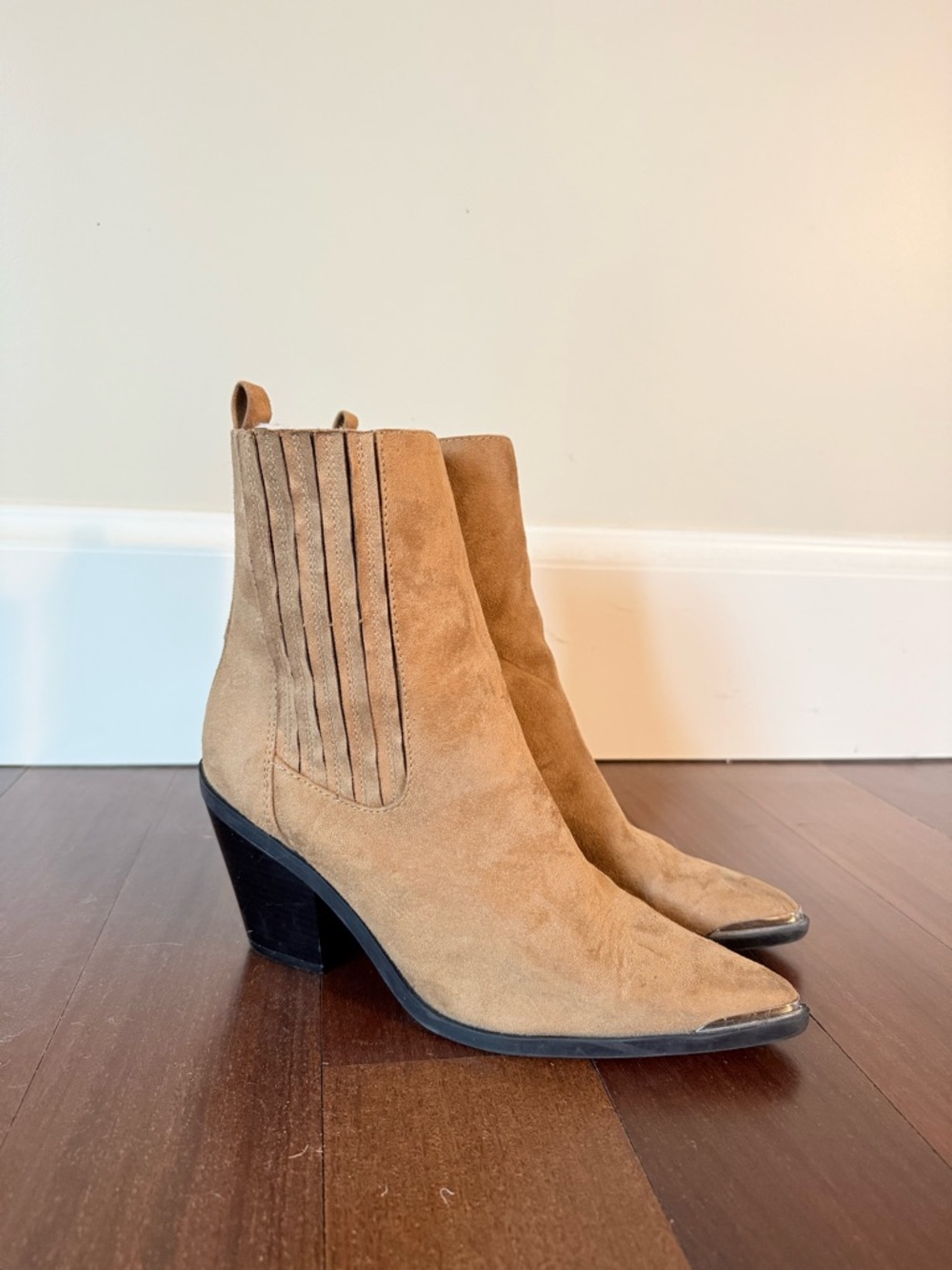 Forever 21 Tan Suede Western-Style Ankle Boots